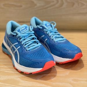 ASICS gel nimbus 21 women’s running shoe size 6.5 NEW IN BOX